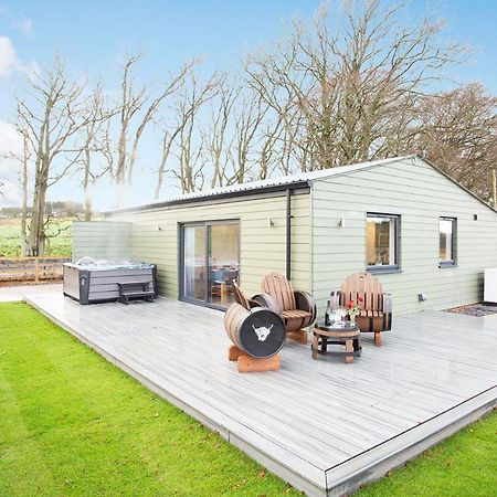 Shiphorns Luxury Cabin With A Hot Tub Eddleston Luaran gambar